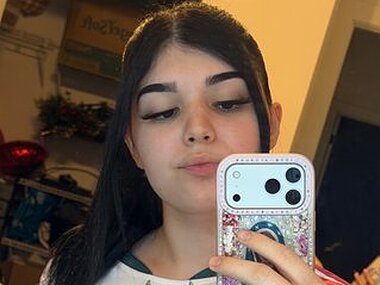 LaPuppyCakez Webcam