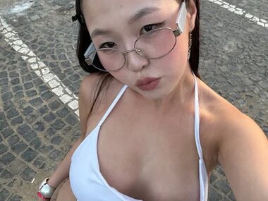 CreamPuff- Webcam