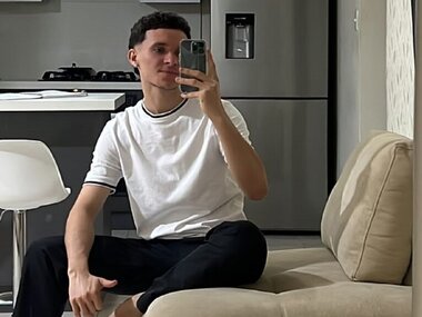 JorasBela Webcam