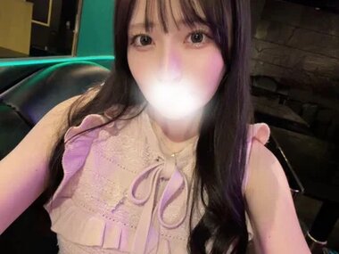 Yuinachan v Webcam