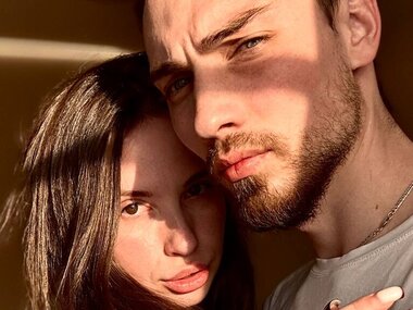 LizaandKevin Webcam