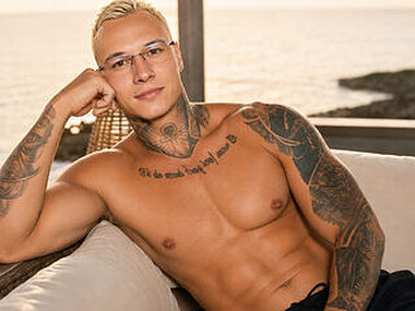 Darius Maximus Webcam